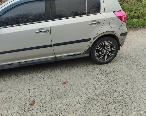 Сірий Джилі МК Крос, об'ємом двигуна 1.5 л та пробігом 42 тис. км за 4100 $, фото 3 на Automoto.ua