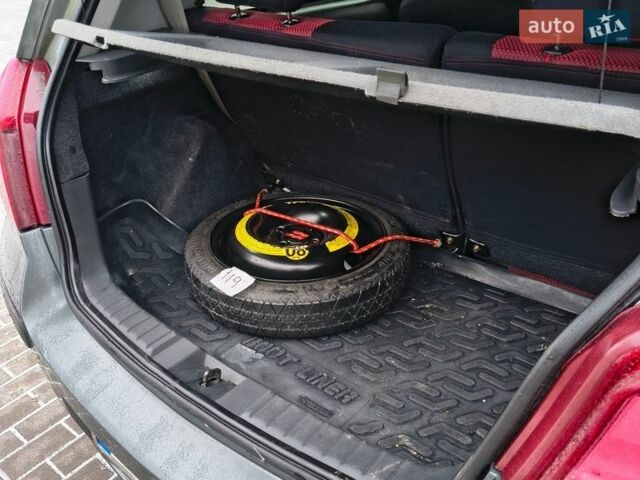 Серый Джили МК Кросс, объемом двигателя 1.5 л и пробегом 79 тыс. км за 4803 $, фото 2 на Automoto.ua