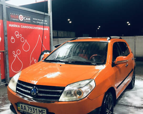 Помаранчевий Джилі МК Крос, об'ємом двигуна 1.5 л та пробігом 180 тис. км за 1900 $, фото 1 на Automoto.ua