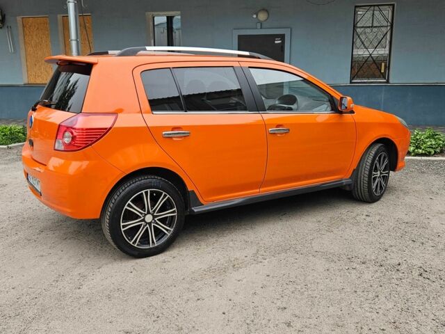 Помаранчевий Джилі МК Крос, об'ємом двигуна 1.5 л та пробігом 122 тис. км за 4200 $, фото 11 на Automoto.ua