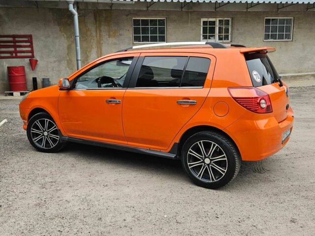 Помаранчевий Джилі МК Крос, об'ємом двигуна 1.5 л та пробігом 122 тис. км за 4200 $, фото 7 на Automoto.ua