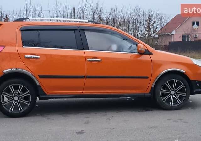 Оранжевый Джили МК Кросс, объемом двигателя 1.5 л и пробегом 140 тыс. км за 4500 $, фото 4 на Automoto.ua