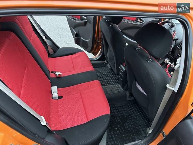 Помаранчевий Джилі МК Крос, об'ємом двигуна 1.5 л та пробігом 89 тис. км за 4100 $, фото 24 на Automoto.ua