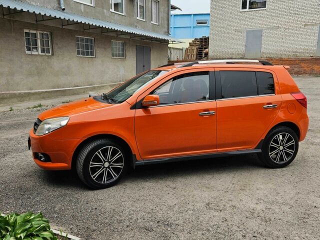 Помаранчевий Джилі МК Крос, об'ємом двигуна 1.5 л та пробігом 122 тис. км за 4200 $, фото 6 на Automoto.ua