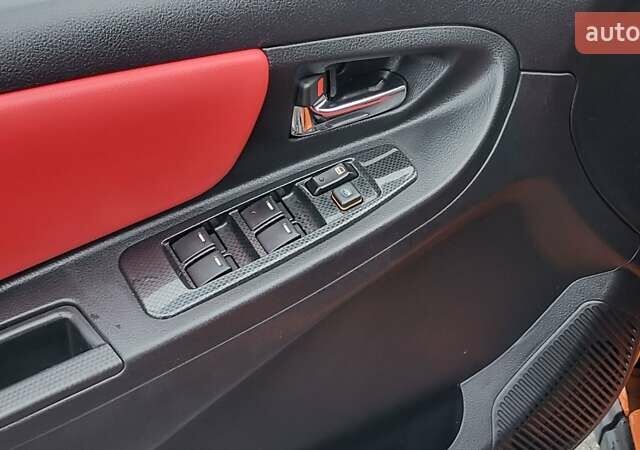 Оранжевый Джили МК Кросс, объемом двигателя 1.5 л и пробегом 140 тыс. км за 4500 $, фото 9 на Automoto.ua