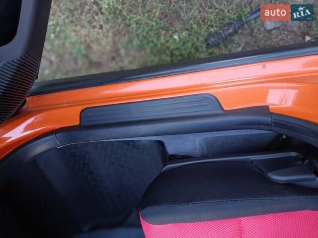 Помаранчевий Джилі МК Крос, об'ємом двигуна 1.5 л та пробігом 64 тис. км за 3900 $, фото 18 на Automoto.ua