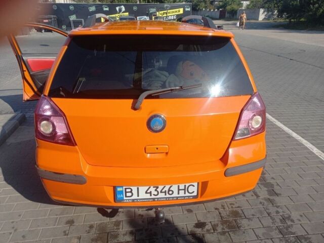 Оранжевый Джили МК Кросс, объемом двигателя 1.5 л и пробегом 85 тыс. км за 4000 $, фото 2 на Automoto.ua