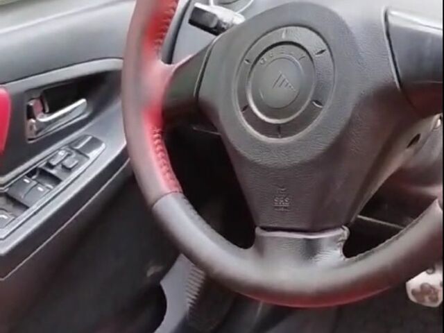 Оранжевый Джили МК Кросс, объемом двигателя 1.5 л и пробегом 250 тыс. км за 1300 $, фото 3 на Automoto.ua