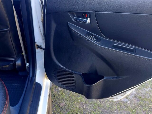 Белый Джили МК, объемом двигателя 1.5 л и пробегом 117 тыс. км за 3800 $, фото 9 на Automoto.ua