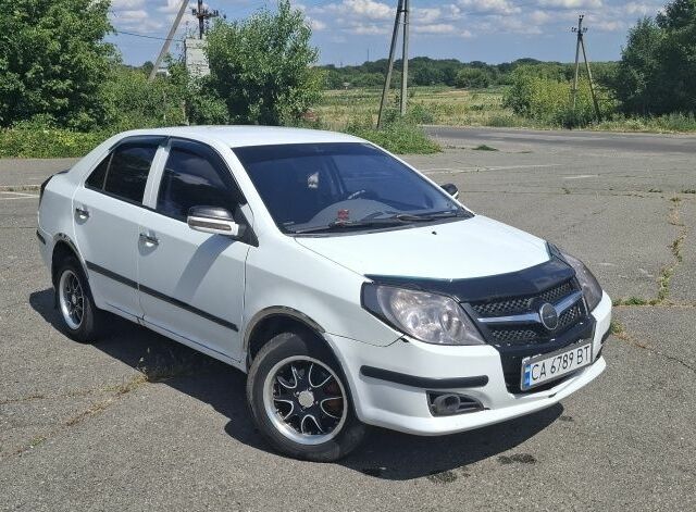 Білий Джилі МК, об'ємом двигуна 1.6 л та пробігом 260 тис. км за 1400 $, фото 3 на Automoto.ua