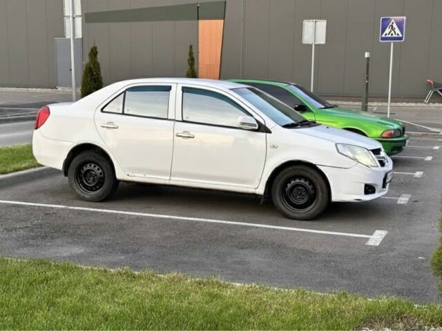 Білий Джилі МК, об'ємом двигуна 1.6 л та пробігом 199 тис. км за 2499 $, фото 2 на Automoto.ua