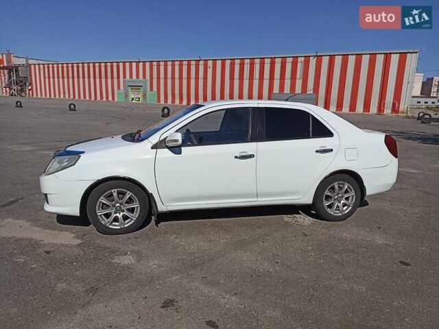 Белый Джили МК, объемом двигателя 1.59 л и пробегом 162 тыс. км за 2100 $, фото 5 на Automoto.ua