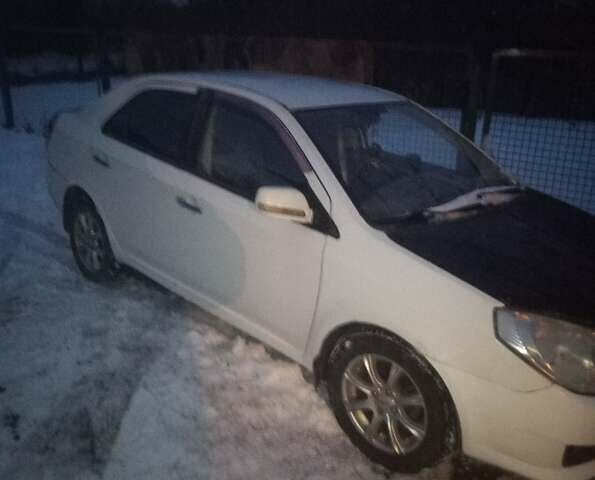 Белый Джили МК, объемом двигателя 1.6 л и пробегом 111 тыс. км за 1700 $, фото 1 на Automoto.ua