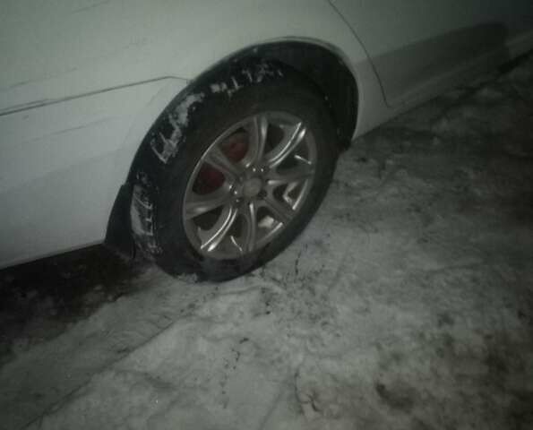 Белый Джили МК, объемом двигателя 1.6 л и пробегом 111 тыс. км за 1700 $, фото 5 на Automoto.ua