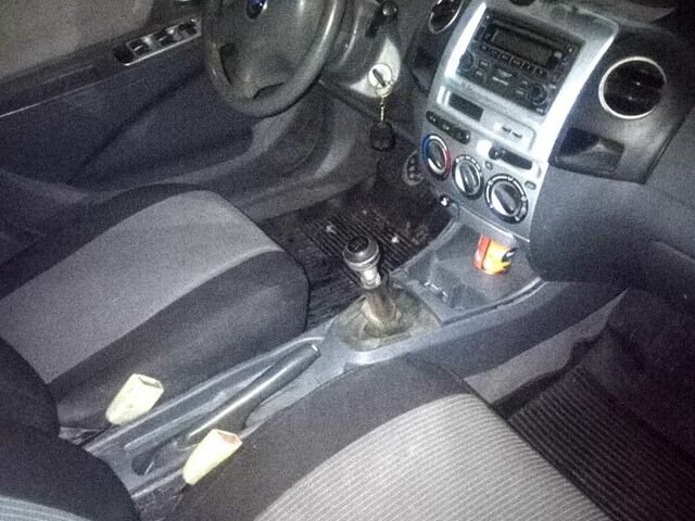 Белый Джили МК, объемом двигателя 1.6 л и пробегом 111 тыс. км за 1700 $, фото 3 на Automoto.ua