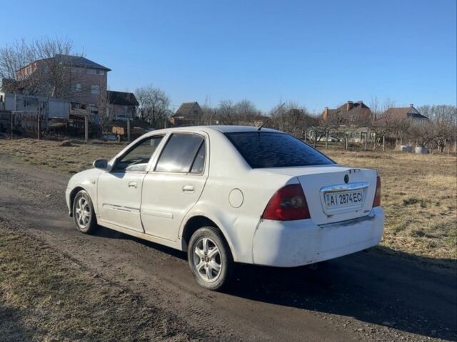 Белый Джили МК, объемом двигателя 1.5 л и пробегом 200 тыс. км за 800 $, фото 4 на Automoto.ua