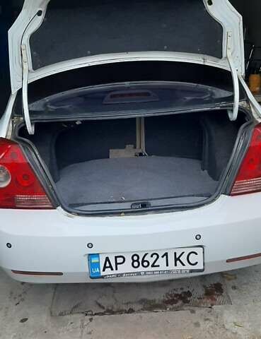 Белый Джили МК, объемом двигателя 1.59 л и пробегом 95 тыс. км за 2600 $, фото 3 на Automoto.ua