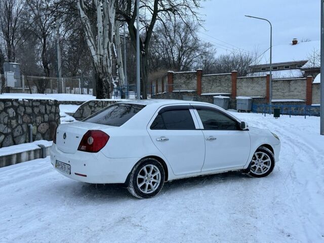 Белый Джили МК, объемом двигателя 1.6 л и пробегом 150 тыс. км за 2450 $, фото 15 на Automoto.ua