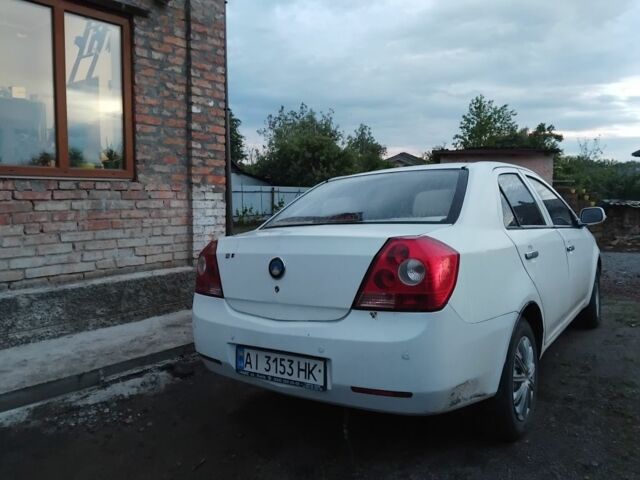 Белый Джили МК, объемом двигателя 1.6 л и пробегом 168 тыс. км за 2200 $, фото 4 на Automoto.ua