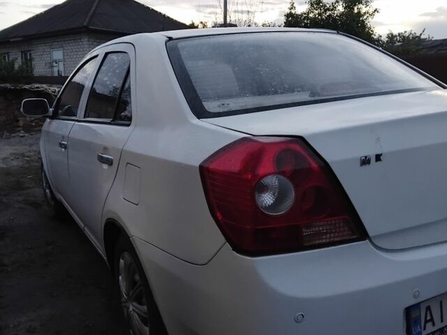 Белый Джили МК, объемом двигателя 1.6 л и пробегом 168 тыс. км за 2200 $, фото 5 на Automoto.ua