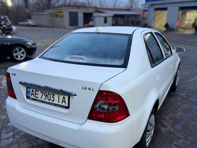 Білий Джилі МК, об'ємом двигуна 1.5 л та пробігом 200 тис. км за 2350 $, фото 13 на Automoto.ua