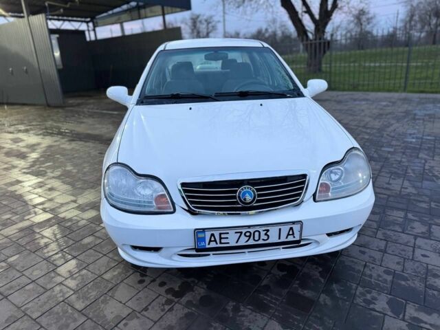 Білий Джилі МК, об'ємом двигуна 1.5 л та пробігом 200 тис. км за 2350 $, фото 2 на Automoto.ua