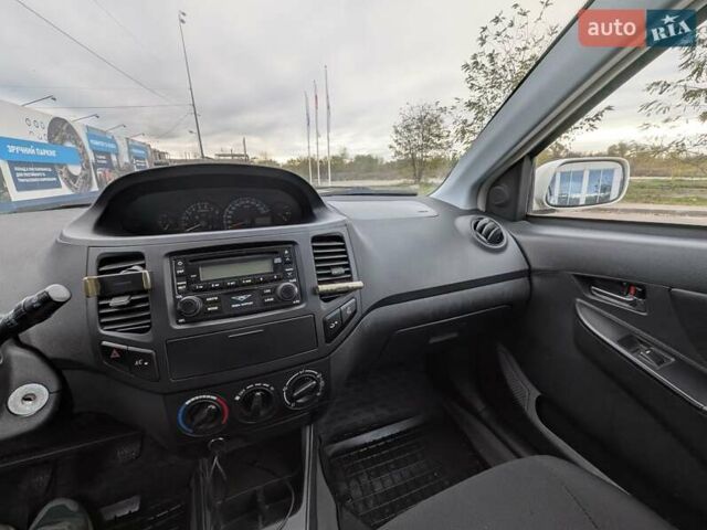 Белый Джили МК, объемом двигателя 1.59 л и пробегом 28 тыс. км за 2000 $, фото 15 на Automoto.ua