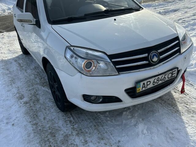 Белый Джили МК, объемом двигателя 1.5 л и пробегом 150 тыс. км за 2400 $, фото 6 на Automoto.ua