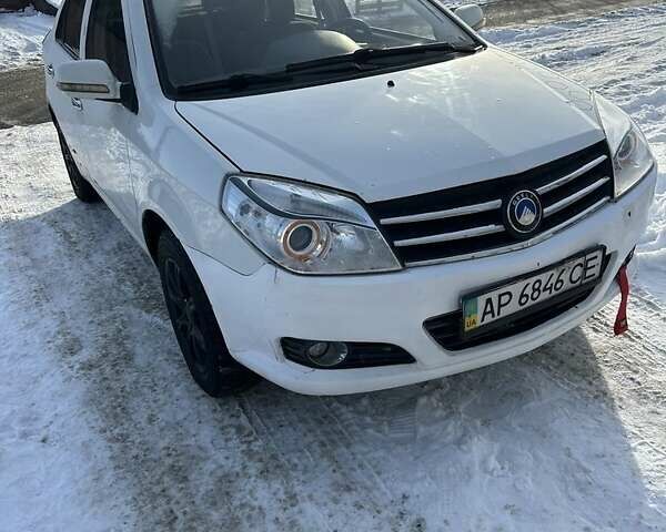 Белый Джили МК, объемом двигателя 1.5 л и пробегом 150 тыс. км за 2400 $, фото 5 на Automoto.ua