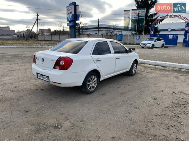 Белый Джили МК, объемом двигателя 1.5 л и пробегом 115 тыс. км за 2699 $, фото 5 на Automoto.ua