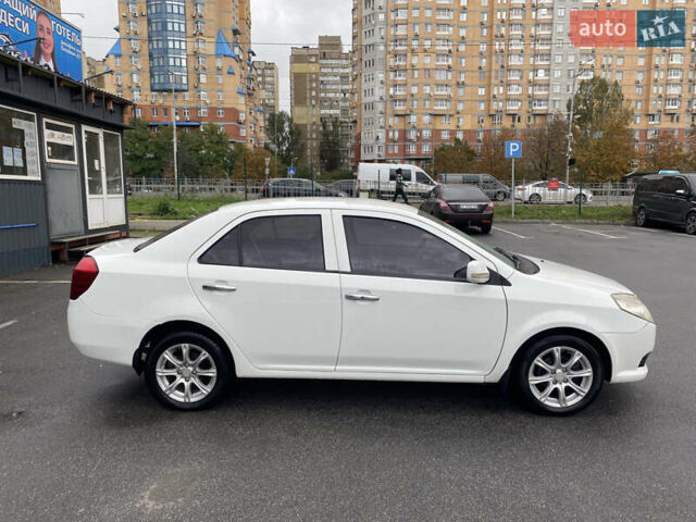 Білий Джилі МК, об'ємом двигуна 1.5 л та пробігом 189 тис. км за 3500 $, фото 7 на Automoto.ua