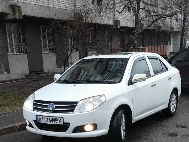 Білий Джилі МК, об'ємом двигуна 2 л та пробігом 144 тис. км за 2650 $, фото 3 на Automoto.ua