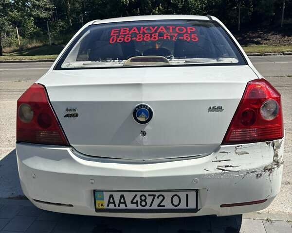 Белый Джили МК, объемом двигателя 1.59 л и пробегом 116 тыс. км за 2400 $, фото 3 на Automoto.ua