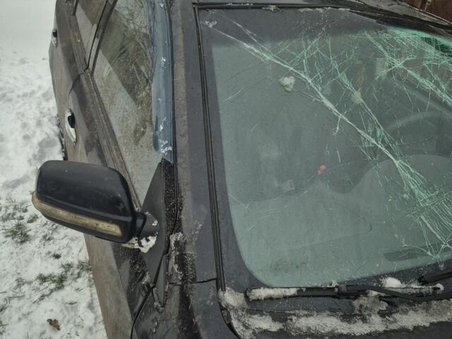 Черный Джили МК, объемом двигателя 0 л и пробегом 70 тыс. км за 1000 $, фото 5 на Automoto.ua