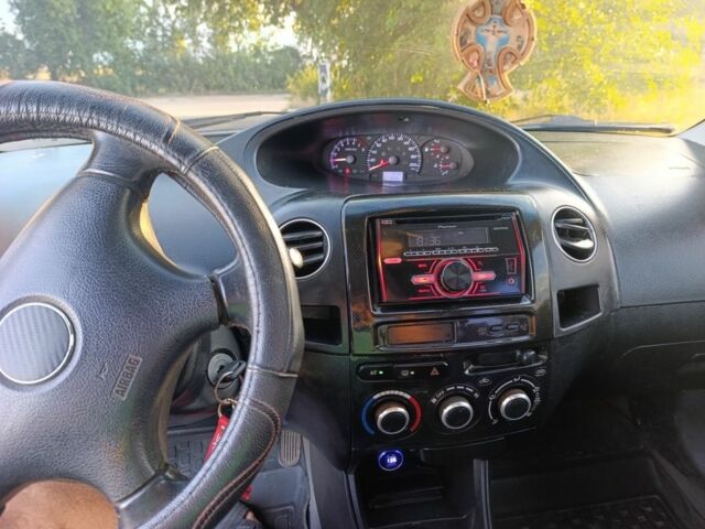 Джили МК 2011 в Верхнеднепровске на Automoto.ua Черный Джили МК, объемом двигателя 0 л и пробегом 184 тыс. км за 2550 $, фото 6 на Automoto.ua