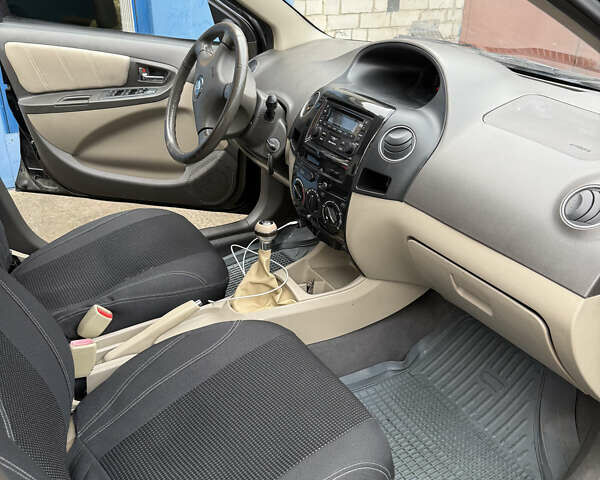 Черный Джили МК, объемом двигателя 1.59 л и пробегом 66 тыс. км за 4000 $, фото 6 на Automoto.ua