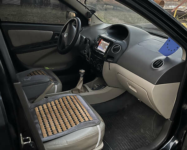 Черный Джили МК, объемом двигателя 1.6 л и пробегом 215 тыс. км за 2100 $, фото 9 на Automoto.ua