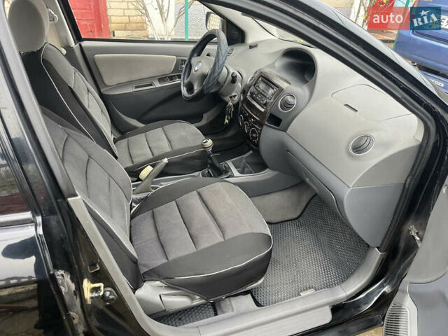 Черный Джили МК, объемом двигателя 1.59 л и пробегом 125 тыс. км за 2350 $, фото 6 на Automoto.ua