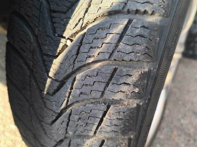 Черный Джили МК, объемом двигателя 1.6 л и пробегом 320 тыс. км за 2100 $, фото 9 на Automoto.ua