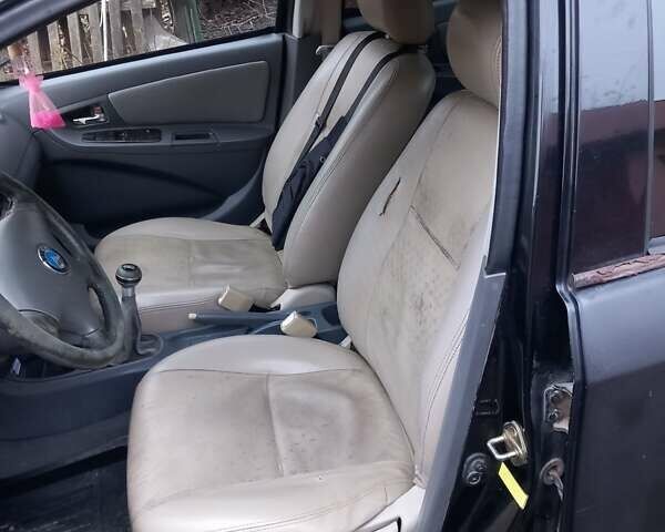 Чорний Джилі МК, об'ємом двигуна 1.59 л та пробігом 100 тис. км за 2000 $, фото 5 на Automoto.ua