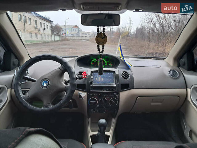 Черный Джили МК, объемом двигателя 1.6 л и пробегом 185 тыс. км за 2500 $, фото 6 на Automoto.ua