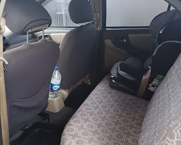 Черный Джили МК, объемом двигателя 1.6 л и пробегом 20 тыс. км за 1900 $, фото 12 на Automoto.ua