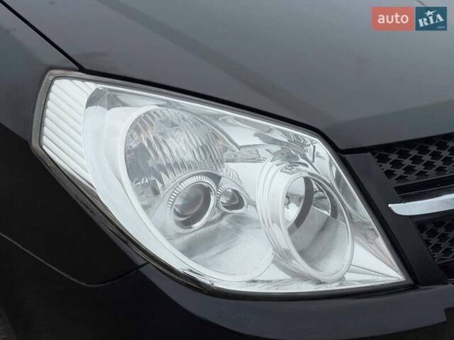 Чорний Джилі МК, об'ємом двигуна 1.59 л та пробігом 80 тис. км за 3250 $, фото 2 на Automoto.ua
