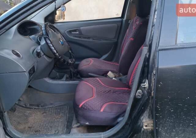 Черный Джили МК, объемом двигателя 1.59 л и пробегом 173 тыс. км за 650 $, фото 7 на Automoto.ua