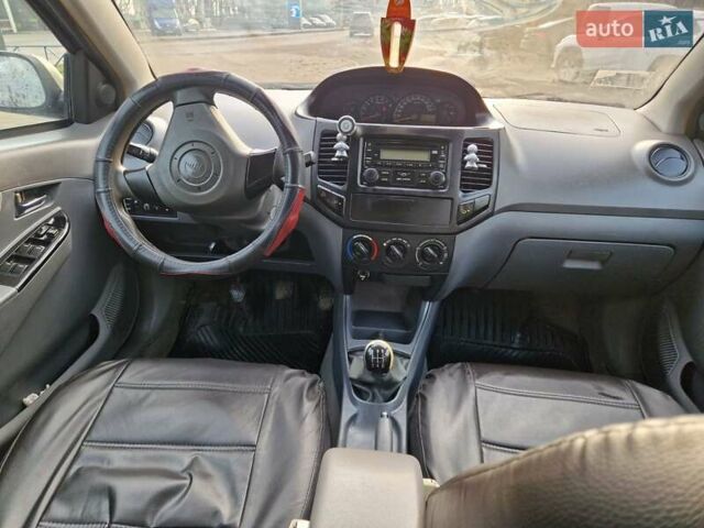 Чорний Джилі МК, об'ємом двигуна 1.5 л та пробігом 115 тис. км за 3000 $, фото 5 на Automoto.ua