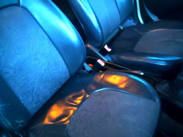 Черный Джили МК, объемом двигателя 1.6 л и пробегом 209 тыс. км за 2500 $, фото 1 на Automoto.ua