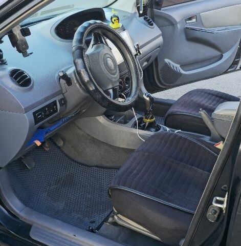 Черный Джили МК, объемом двигателя 1.5 л и пробегом 209 тыс. км за 2299 $, фото 5 на Automoto.ua