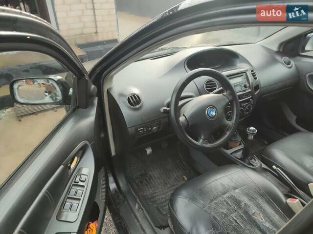 Джилі МК 2011 у Чуднове на Automoto.ua Чорний Джилі МК, об'ємом двигуна 1.59 л та пробігом 250 тис. км за 999 $, фото 1 на Automoto.ua