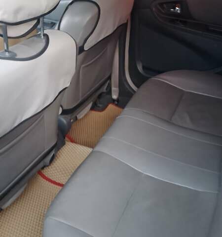 Черный Джили МК, объемом двигателя 1.6 л и пробегом 129 тыс. км за 2900 $, фото 6 на Automoto.ua