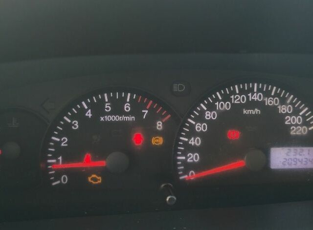 Черный Джили МК, объемом двигателя 1.5 л и пробегом 209 тыс. км за 2299 $, фото 8 на Automoto.ua